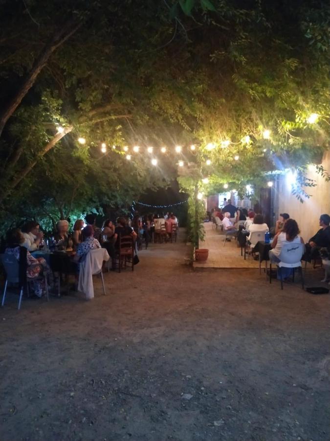 Molino De Abajo بوياس المظهر الخارجي الصورة